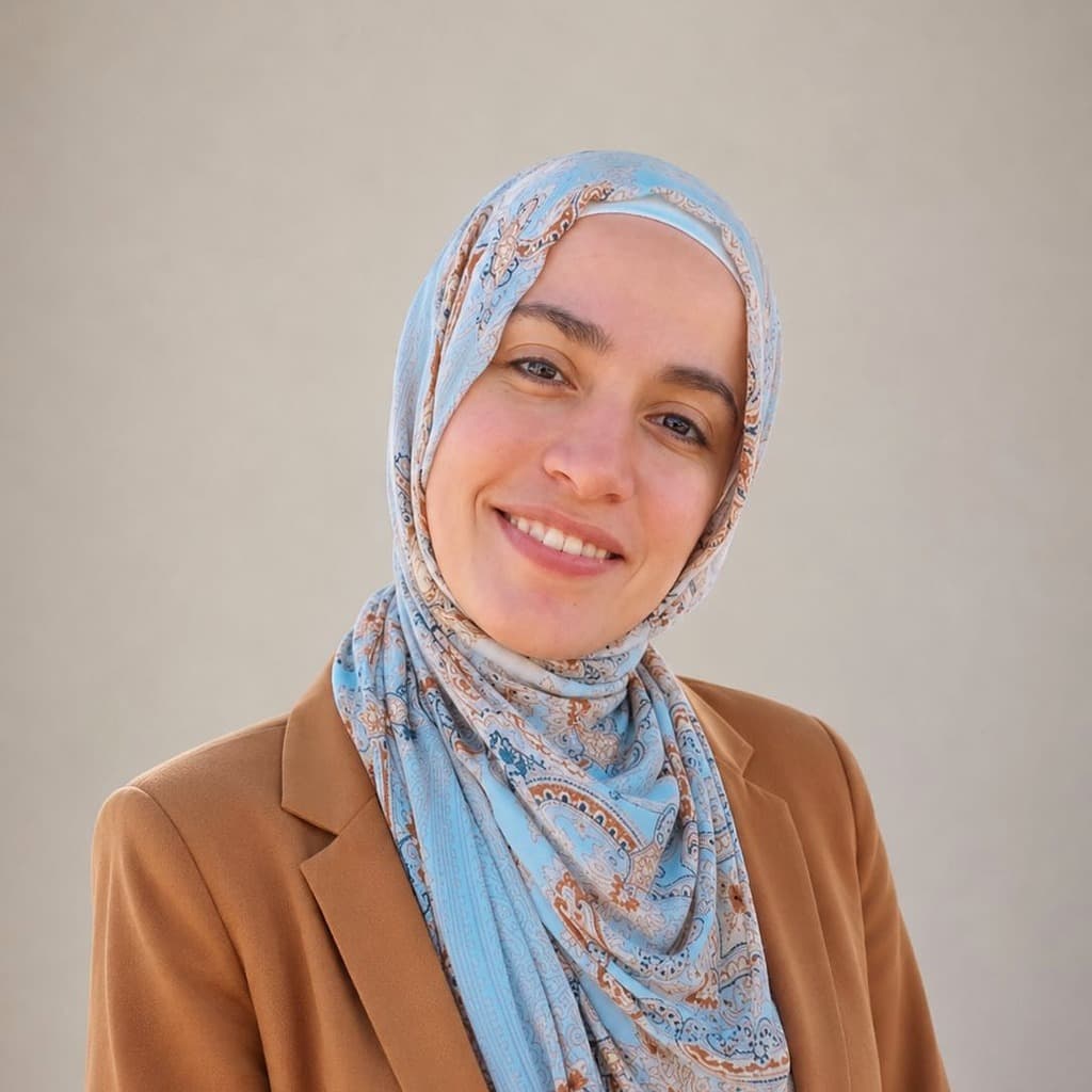 Esraa Elshahat — Quran, Tajweed & Arabic Tutor at Minhaj Kids